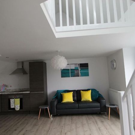 2 Serviced Apartments In Childwall-South Liverpool - Each Apartment Sleeps 6 Экстерьер фото
