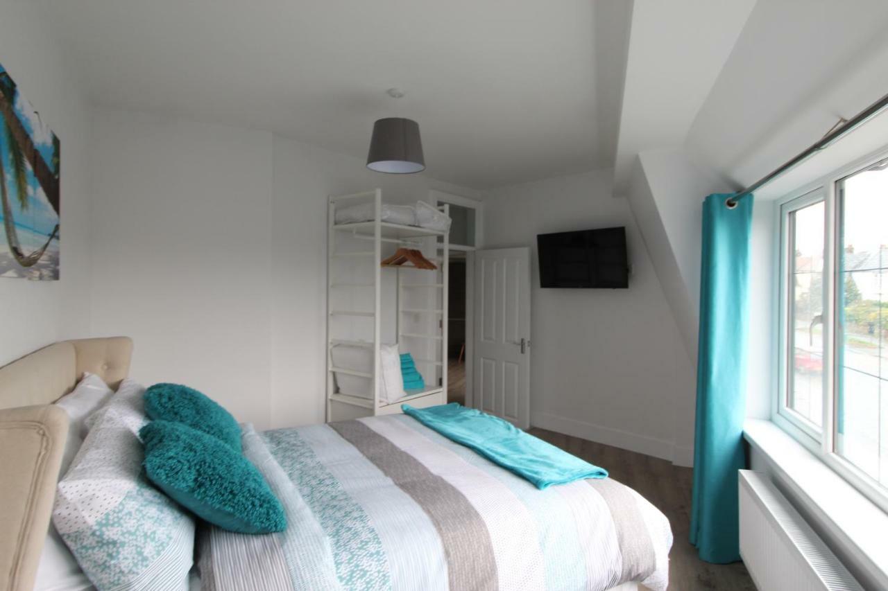 2 Serviced Apartments In Childwall-South Liverpool - Each Apartment Sleeps 6 Экстерьер фото